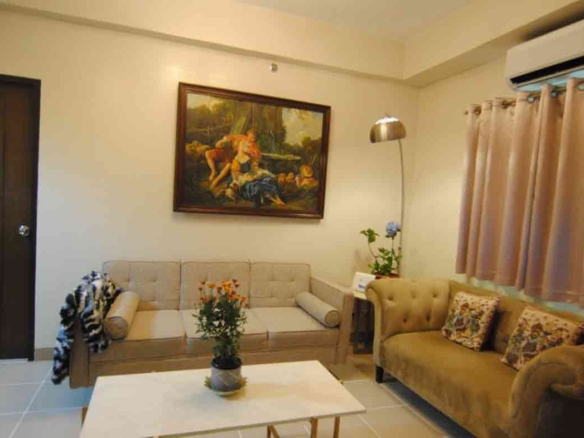 Furnished 2-Bedroom Unit at Lafayette Park Square